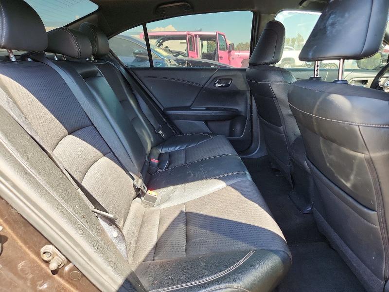 66109896 :رقم المزاد ، 1HGCR2F5XHA249902 vin ، 2017 Honda Accord مزاد بيع