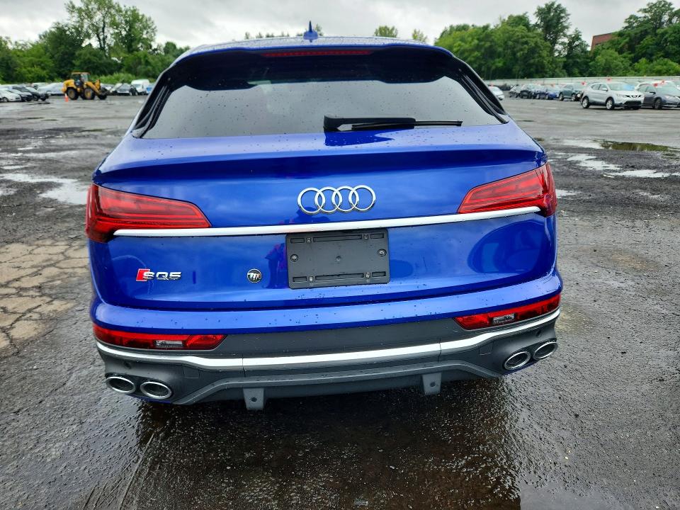 Aukcja sprzedaży 2022 Audi Sq5, vin: WA114AFYXN2039745, numer aukcji: 61904086