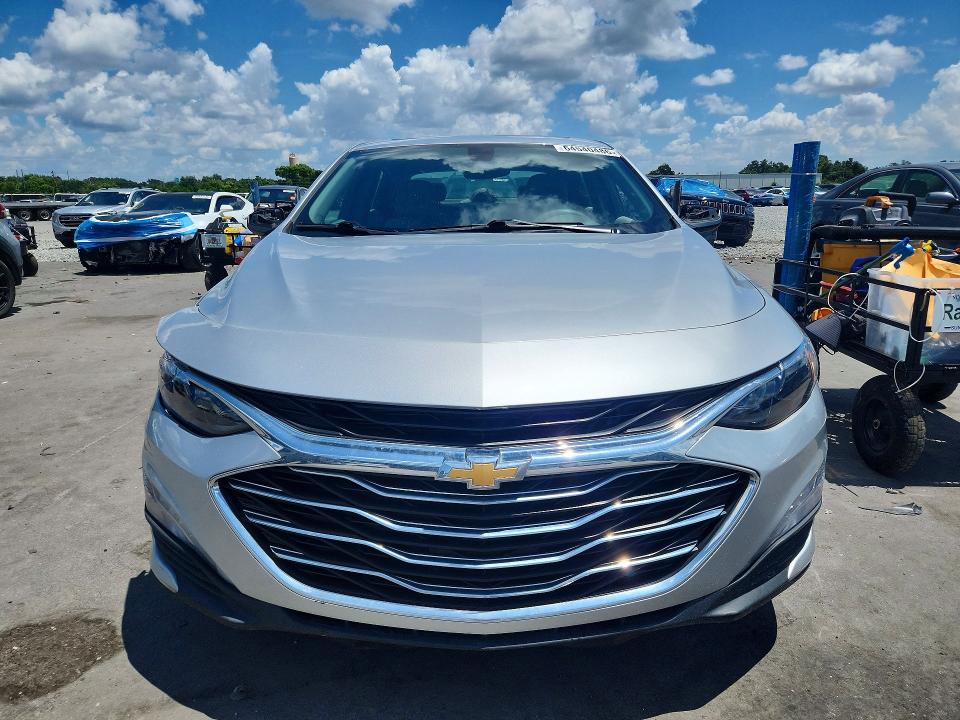 Продажа на аукционе авто 2022 Chevrolet Malibu, vin: 1G1ZD5ST3NF137639, номер лота: 64540486