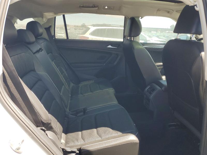 Продаж на аукціоні авто 2018 Volkswagen Tiguan, vin: 3VV4B7AX8JM003440, номер лоту: 64512806