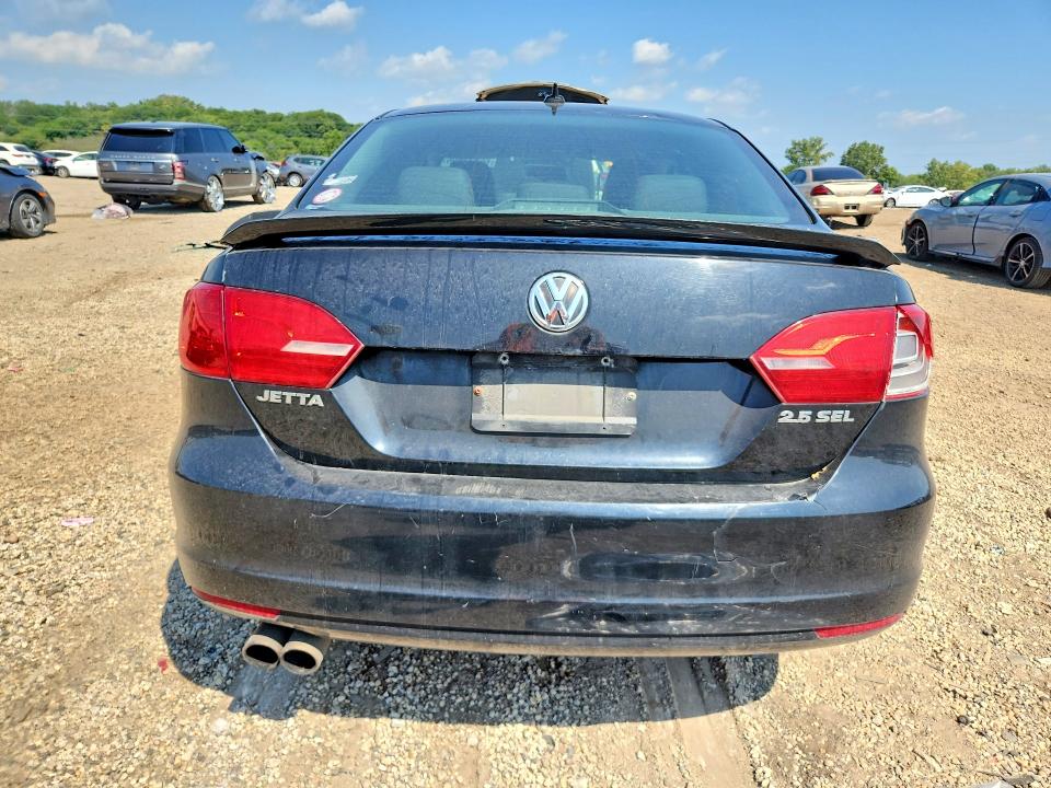 2011 Volkswagen Jetta მანქანა იყიდება აუქციონზე, vin: 3VWGX7AJ5BM361344, აუქციონის ნომერი: 66537096