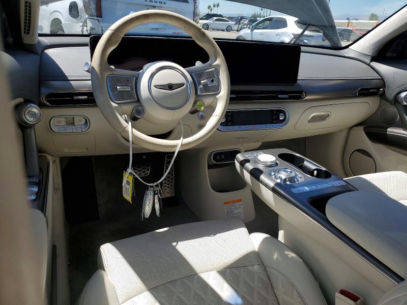 Продажа на аукционе авто 2024 Genesis Gv60, vin: KMUKEDSB7RU020555, номер лота: 65370386