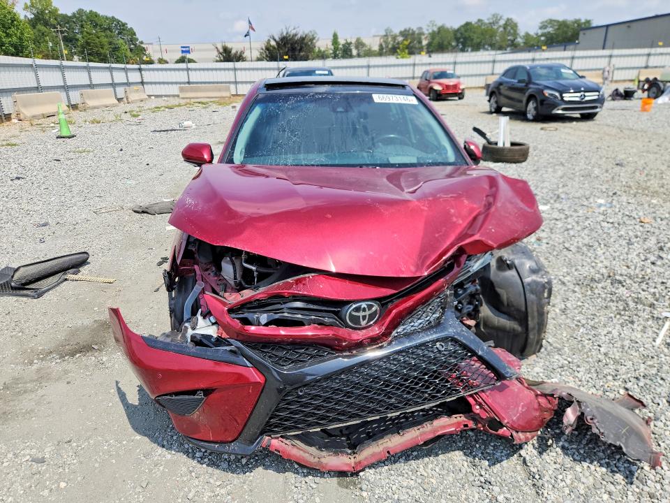 Продаж на аукціоні авто 2018 Toyota Camry, vin: 4T1BZ1HK5JU506813, номер лоту: 66973146