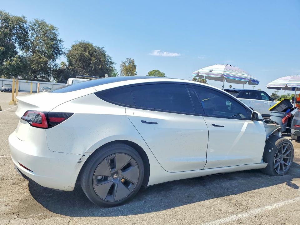 Продажа на аукционе авто 2022 Tesla Model 3, vin: 5YJ3E1EA6NF298326, номер лота: 64289596