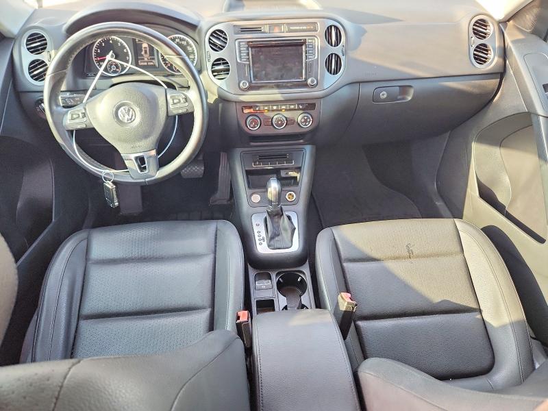 2016 Volkswagen Tiguan მანქანა იყიდება აუქციონზე, vin: WVGAV7AX3GW596329, აუქციონის ნომერი: 63259626