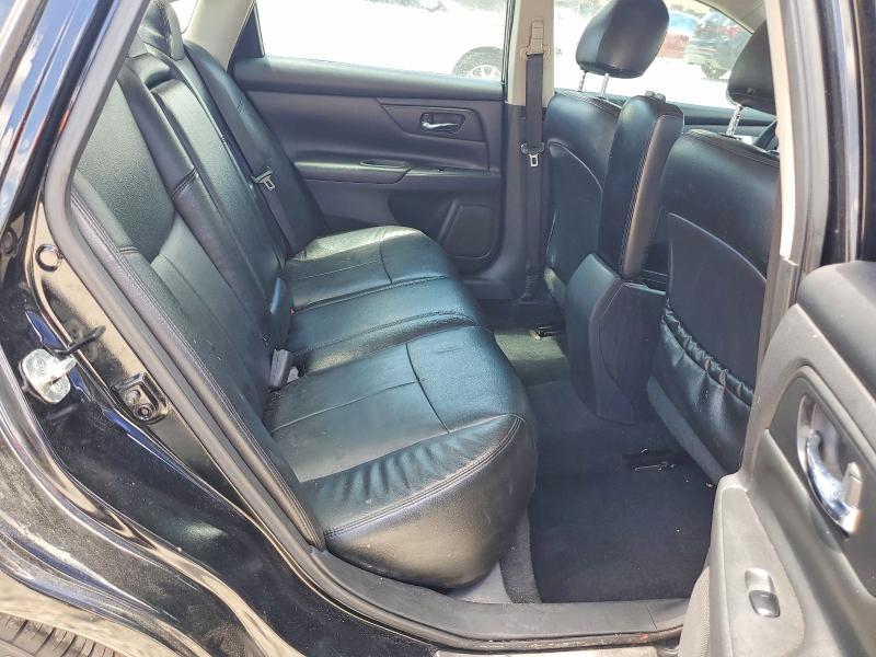 2017 Nissan Altima მანქანა იყიდება აუქციონზე, vin: 1N4AL3AP8HC243533, აუქციონის ნომერი: 64587456