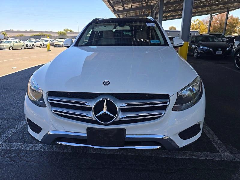 67045836 :رقم المزاد ، WDC0G4JB7GF050155 vin ، 2016 Mercedes-benz Glc مزاد بيع