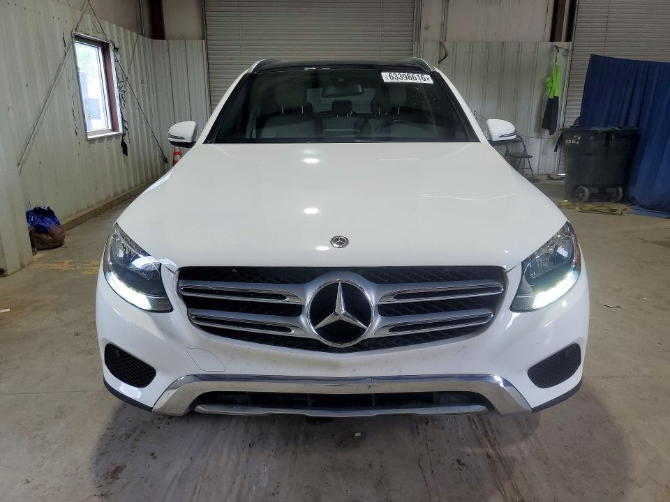 63398616 :رقم المزاد ، WDC0G4KB6JV090982 vin ، 2018 Mercedes-benz Glc مزاد بيع