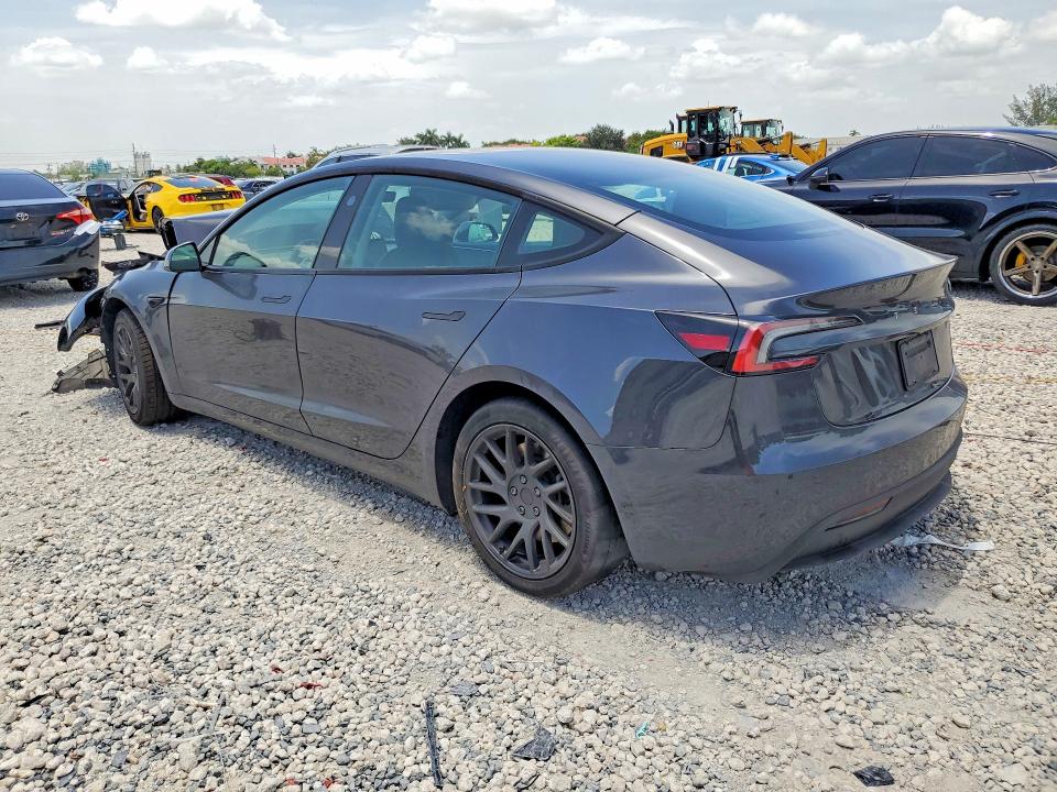 65366526 :رقم المزاد ، 5YJ3E1EA3SF027476 vin ، 2025 Tesla Model 3 مزاد بيع
