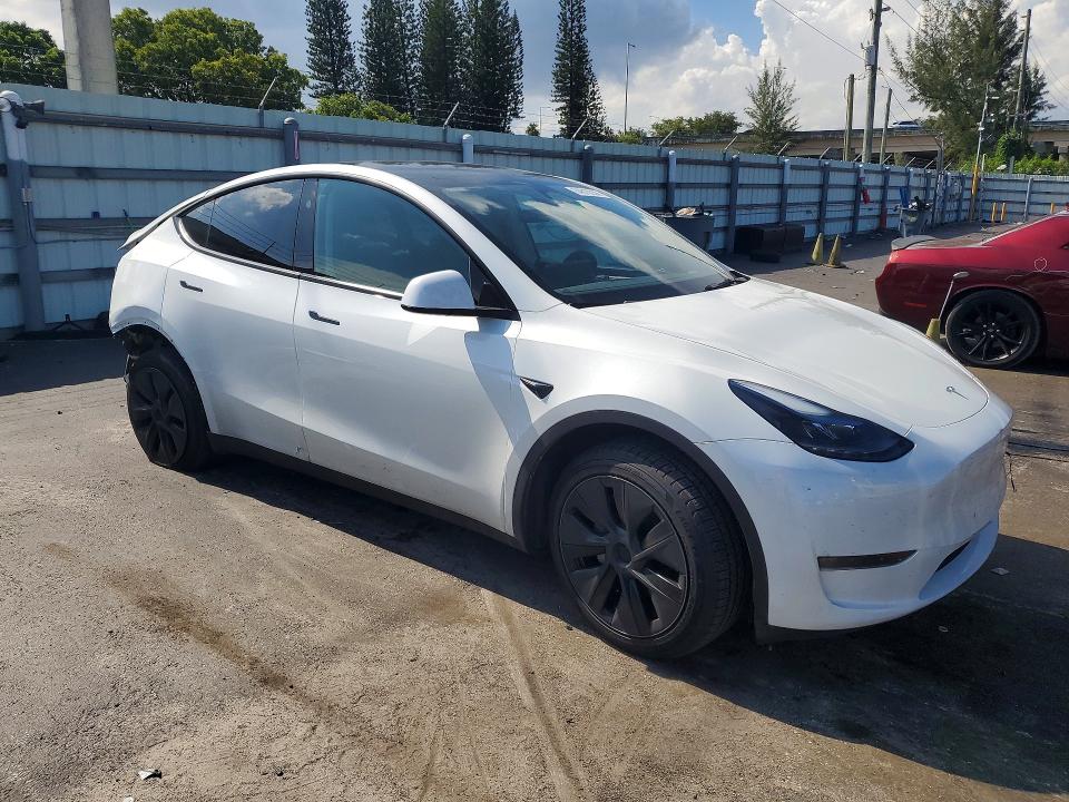 Aukcja sprzedaży 2025 Tesla Model Y, vin: 7SAYGDED9SA377402, numer aukcji: 64818236