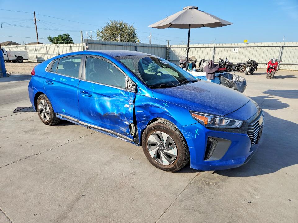 Продажа на аукционе авто 2018 Hyundai Ioniq, vin: KMHC75LC2JU075252, номер лота: 63872366