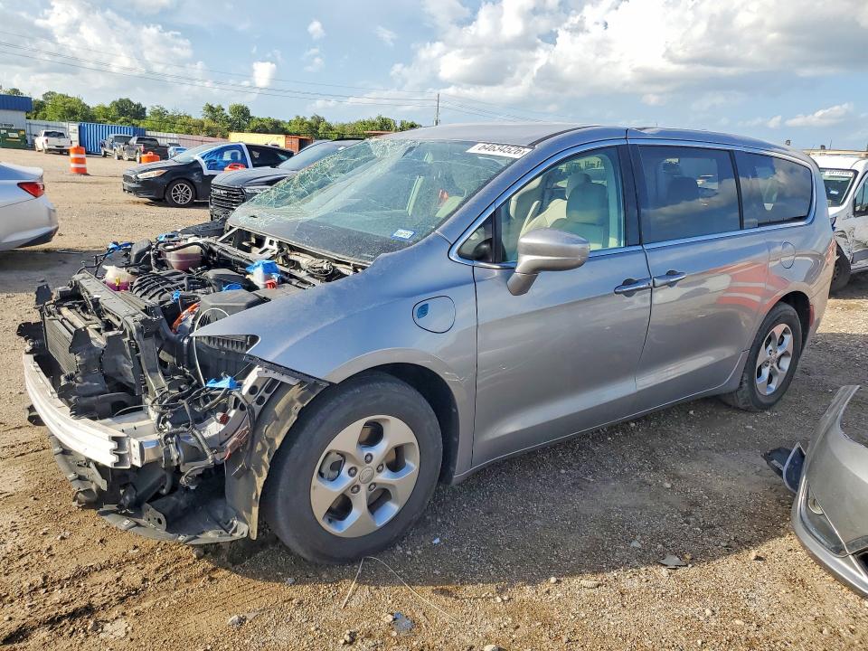 Продажа на аукционе авто 2018 Chrysler Pacifica, vin: 2C4RC1H79JR332967, номер лота: 64634526