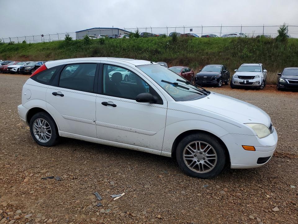 Продажа на аукционе авто 2005 Ford Focus, vin: 3FAFP37N95R141526, номер лота: 61105416