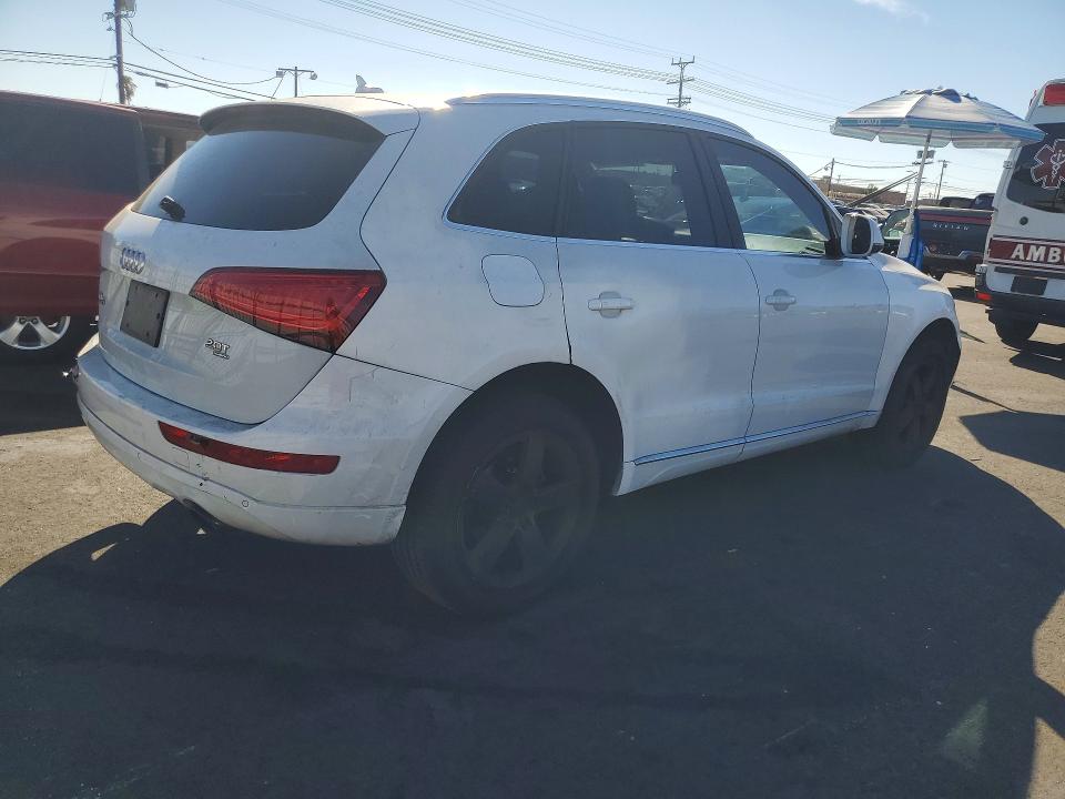 Продажа на аукционе авто 2014 Audi Q5, vin: WA1LFAFP8EA010695, номер лота: 65707556
