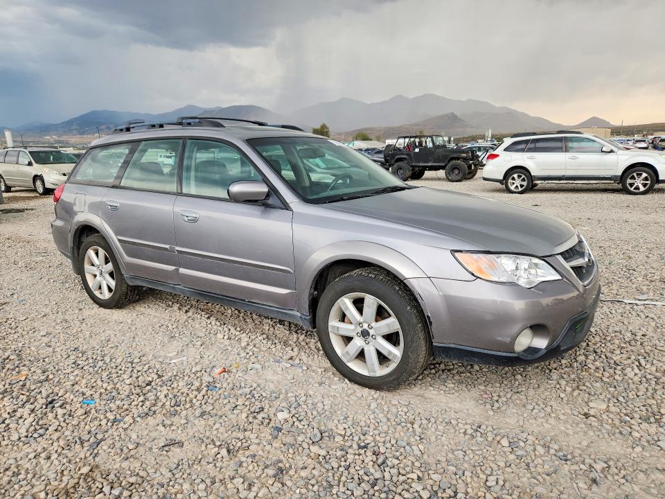 66126326 :رقم المزاد ، 4S4BP62C787305556 vin ، 2008 Subaru Outback مزاد بيع