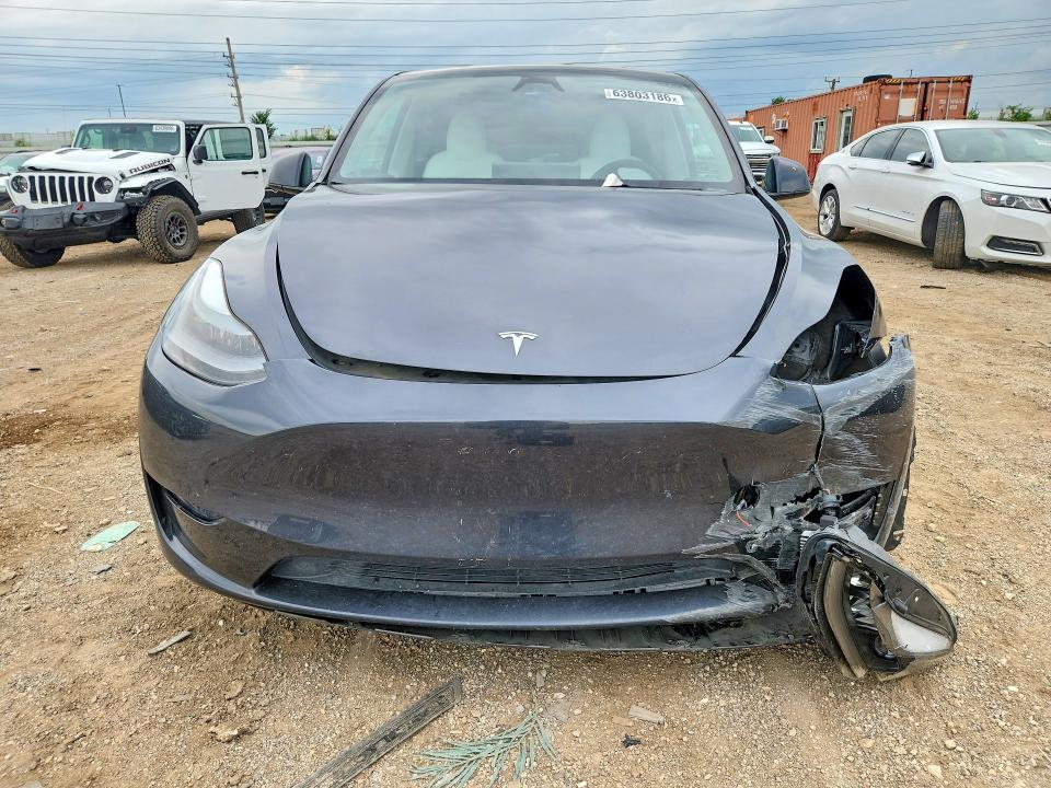 Продажа на аукционе авто 2024 Tesla Model Y, vin: 7SAYGDEE7RF027045, номер лота: 63803186