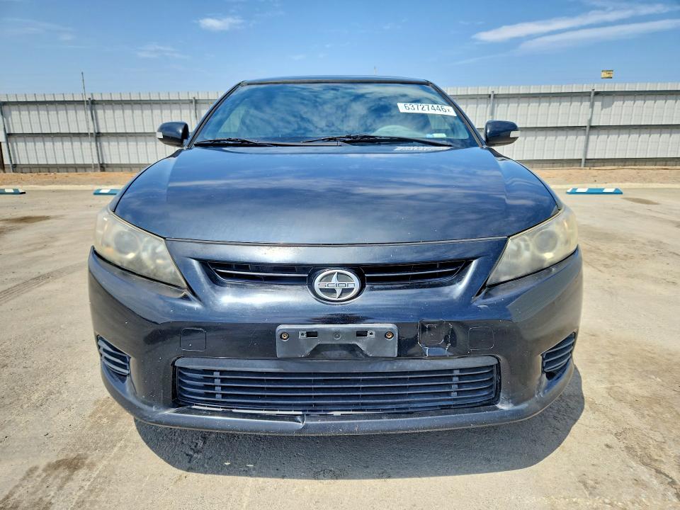 63727446 :رقم المزاد ، JTKJF5C75D3056117 vin ، 2013 Scion Tc مزاد بيع