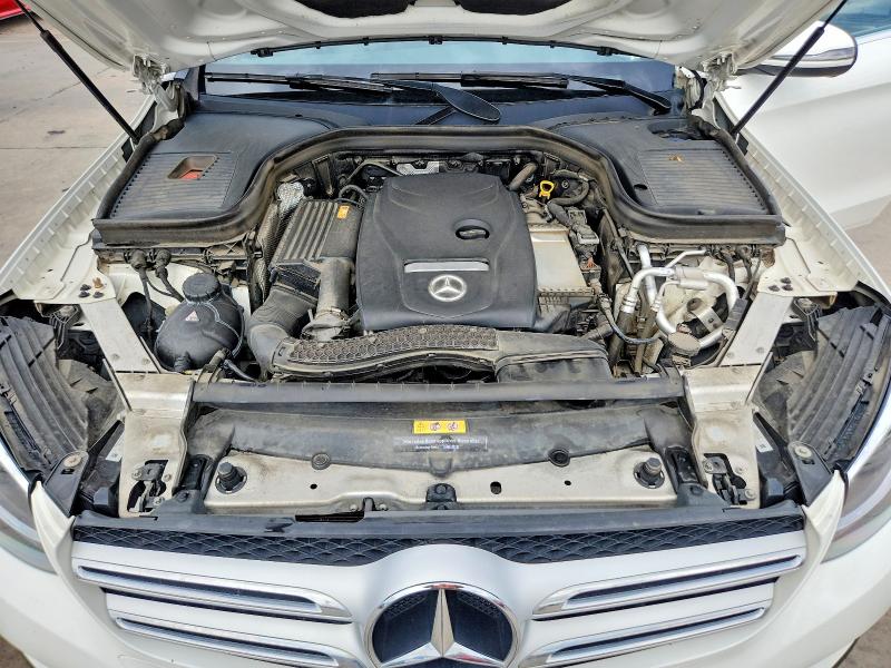 67031886 :رقم المزاد ، WDC0G4KB2JV023456 vin ، 2018 Mercedes-benz Glc مزاد بيع
