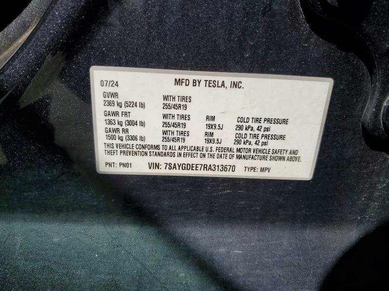 2024 Tesla Model Y მანქანა იყიდება აუქციონზე, vin: 7SAYGDEE7RA313670, აუქციონის ნომერი: 65889946