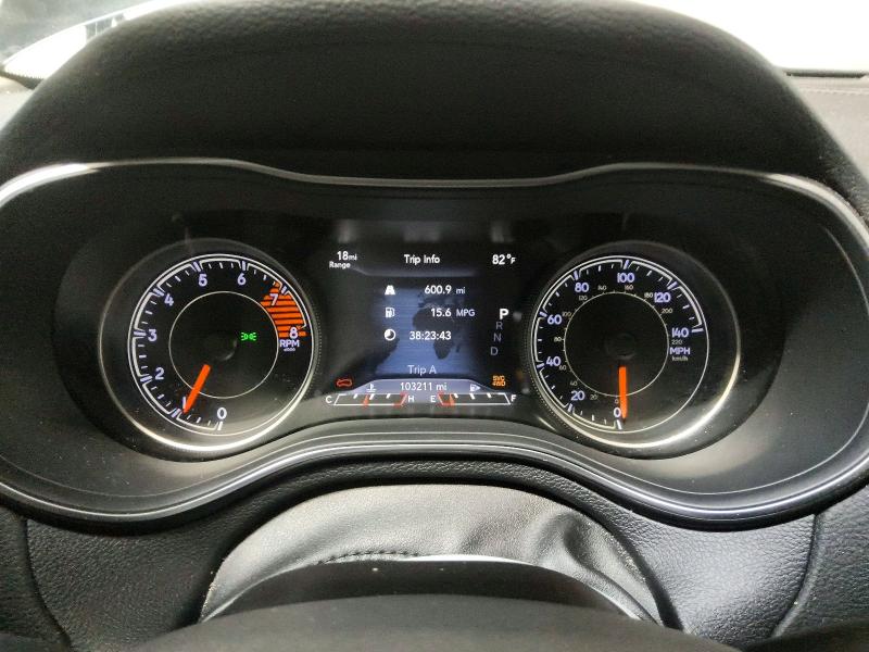 62984776 :رقم المزاد ، 1C4PJMDXXLD602783 vin ، 2020 Jeep Cherokee مزاد بيع