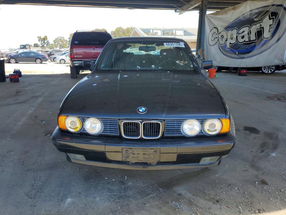 Продажа на аукционе авто 1991 Bmw M5, vin: WBSHD9312MBK05127, номер лота: 66301396