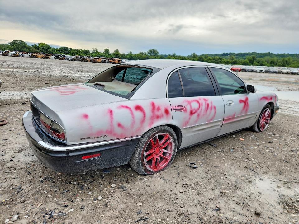 64181386 :رقم المزاد ، 1G4CW54K524144476 vin ، 2002 Buick Park Avenue مزاد بيع