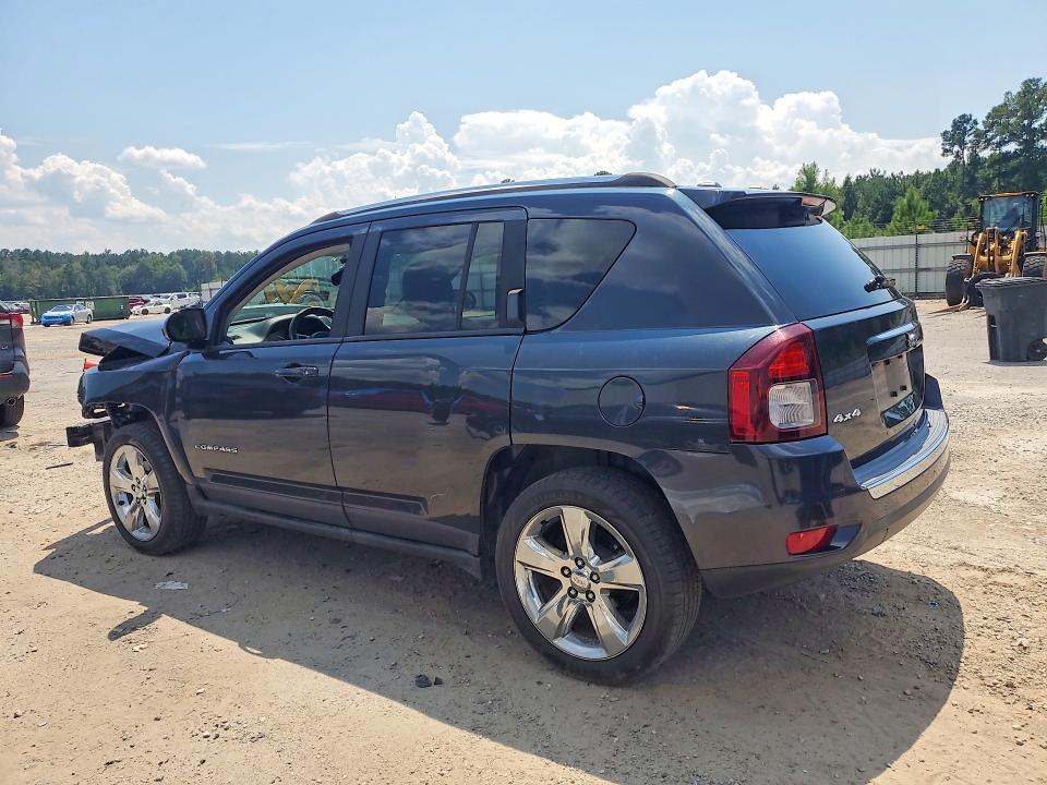 66176806 :رقم المزاد ، 1C4NJDEB4FD340404 vin ، 2015 Jeep Compass مزاد بيع