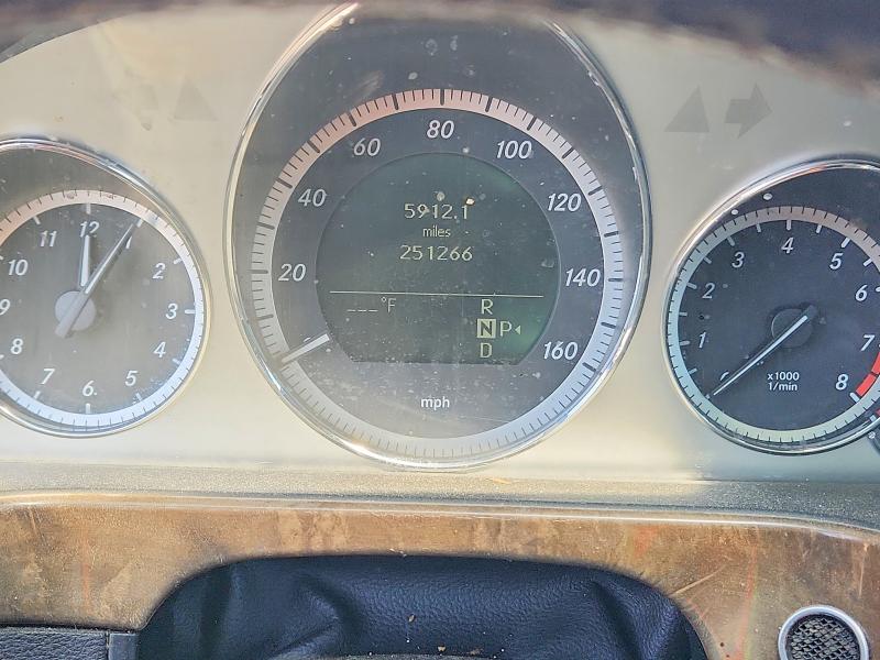 2010 Mercedes-benz E მანქანა იყიდება აუქციონზე, vin: WDDHF5GB3AA096312, აუქციონის ნომერი: 65485826