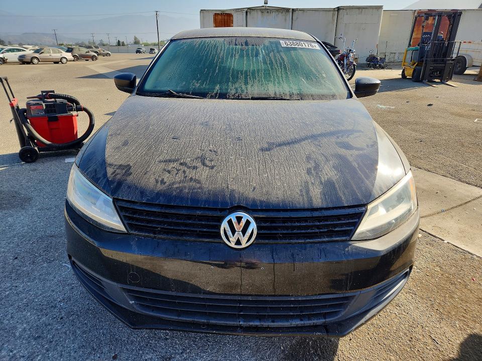 Продажа на аукционе авто 2013 Volkswagen Jetta, vin: 3VW1K7AJ4DM412209, номер лота: 63880176