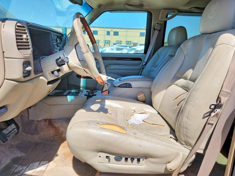 Продаж на аукціоні авто 2000 Cadillac Escalade, vin: 1GYEK63R8YR212336, номер лоту: 64602226