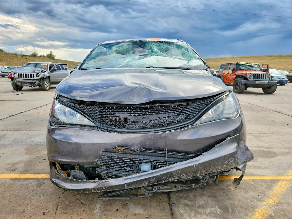 Продажа на аукционе авто 2023 Chrysler Voyager, vin: 2C4RC1CG1PR559991, номер лота: 66299676