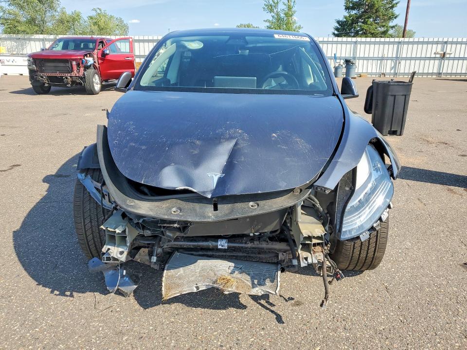 Продажа на аукционе авто 2021 Tesla Model Y, vin: 5YJYGDEE1MF074187, номер лота: 64611666