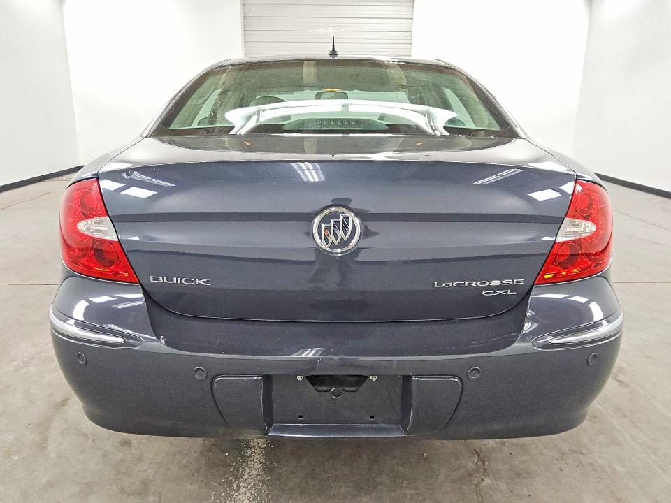 60733516 :رقم المزاد ، 2G4WD582681173549 vin ، 2008 Buick Lacrosse مزاد بيع