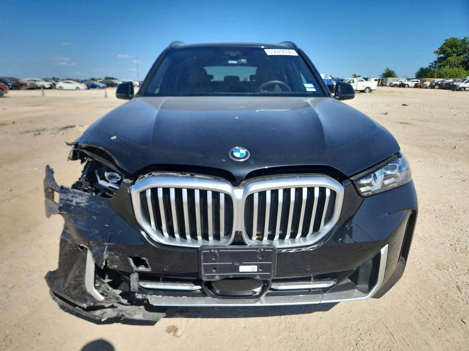 65620036 :رقم المزاد ، 5UX13EU04S9X56690 vin ، 2025 Bmw X5 مزاد بيع