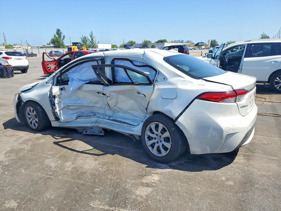 65721036 :رقم المزاد ، JTDEPRAE1LJ014715 vin ، 2020 Toyota Corolla مزاد بيع