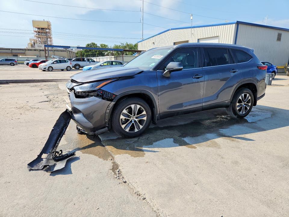 2023 Toyota Highlander მანქანა იყიდება აუქციონზე, vin: 5TDKDRAH3PS025178, აუქციონის ნომერი: 64009046