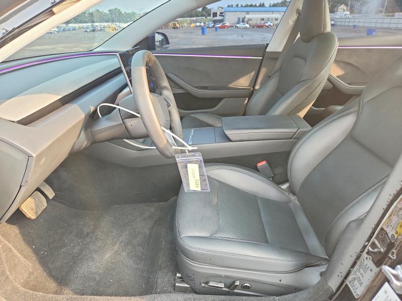 64032866 :رقم المزاد ، 5YJ3E1EB5SF933251 vin ، 2025 Tesla Model 3 مزاد بيع