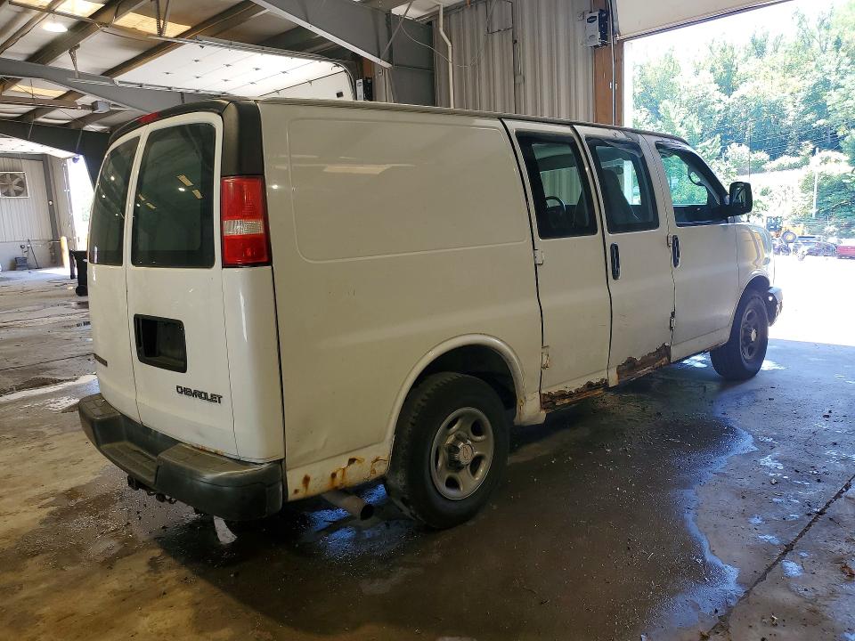 2006 Chevrolet Express G1500 მანქანა იყიდება აუქციონზე, vin: 1GCFG15X661156824, აუქციონის ნომერი: 63380366