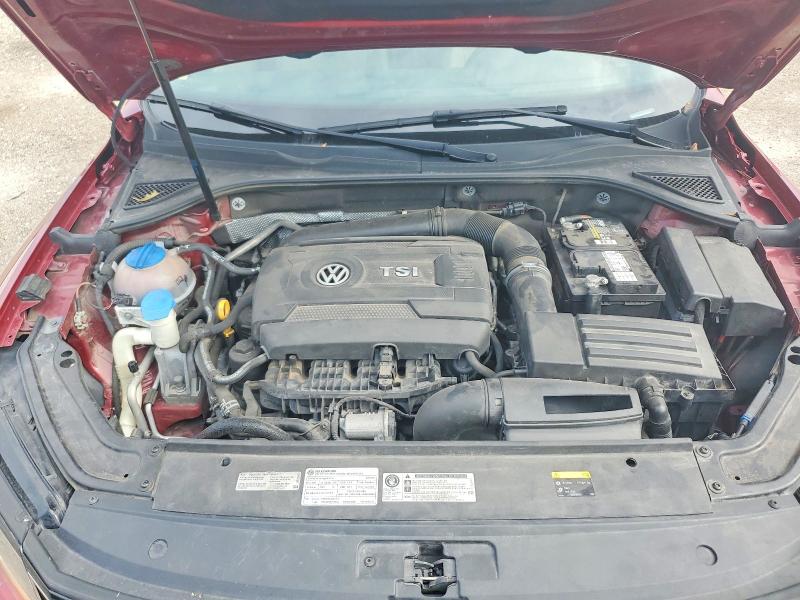 66369896 :رقم المزاد ، 1VWDT7A30HC033498 vin ، 2017 Volkswagen Passat مزاد بيع