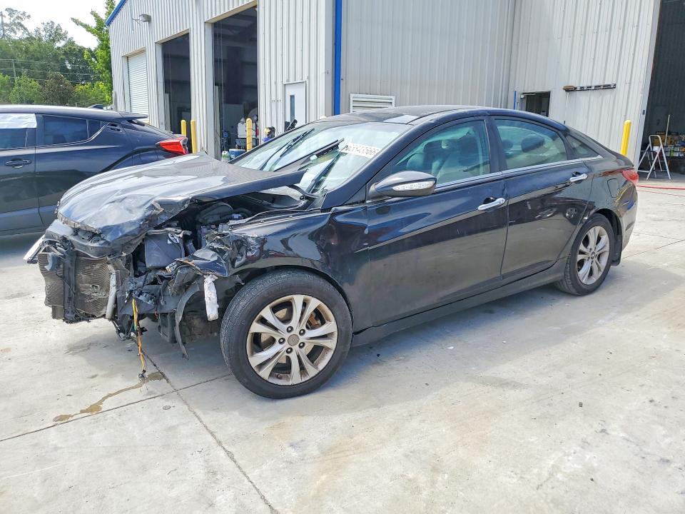 65843566 :رقم المزاد ، 5NPEC4AC9DH608430 vin ، 2013 Hyundai Sonata مزاد بيع