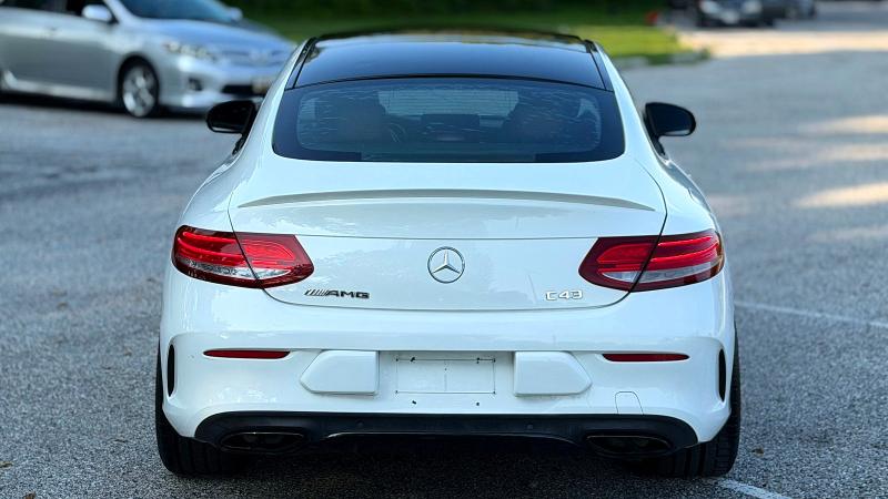 65121646 :رقم المزاد ، WDDWJ6EB9HF493728 vin ، 2017 Mercedes-benz C مزاد بيع