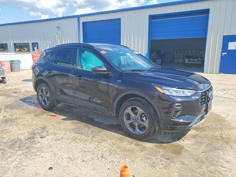 Продажа на аукционе авто 2026 Ford Escape, vin: 1FMCU9MNXTUA09826, номер лота: 64632576
