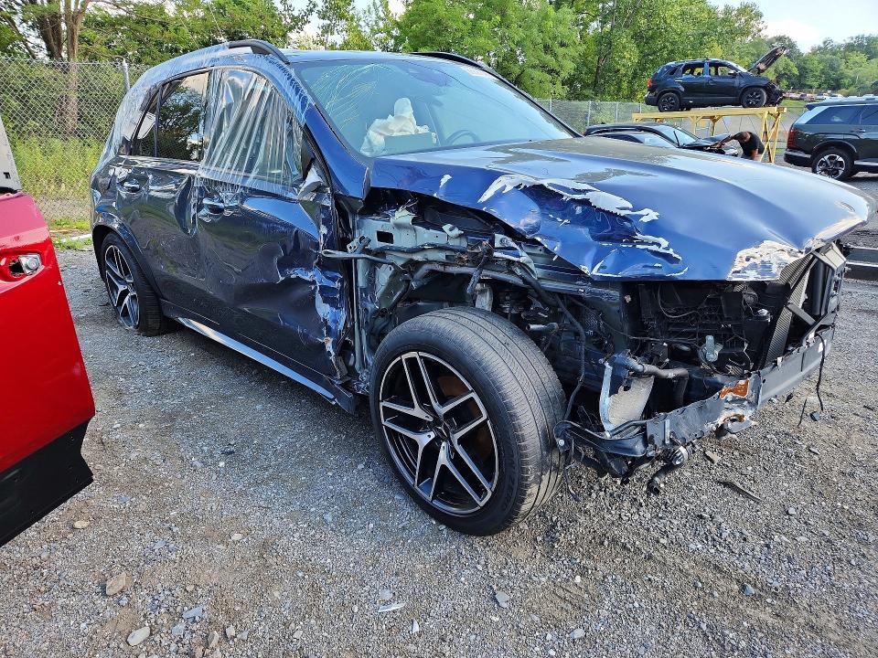 Продажа на аукционе авто 2024 Mercedes-benz Gle, vin: 4JGFB6BB5RB093214, номер лота: 66897096