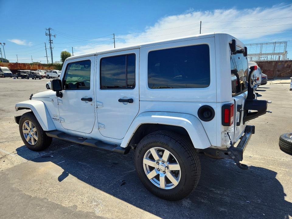 2015 Jeep Wrangler Unlimited მანქანა იყიდება აუქციონზე, vin: 1C4BJWEG1FL645598, აუქციონის ნომერი: 65237396