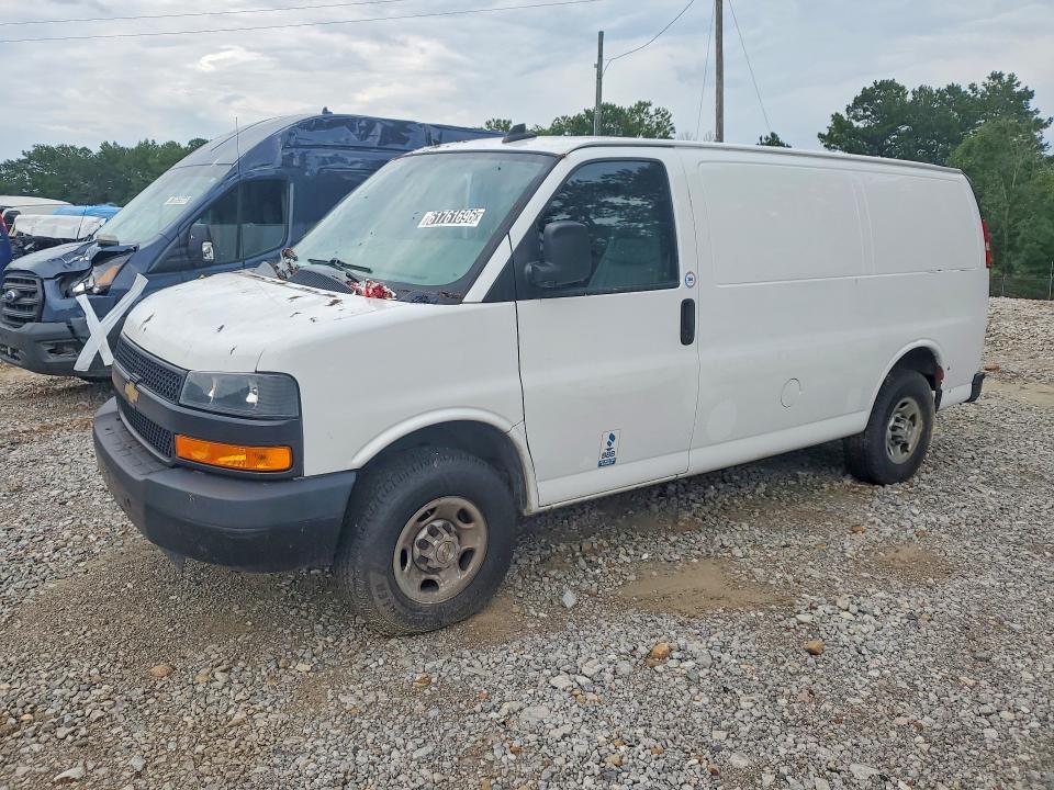 2022 Chevrolet Express G2500 მანქანა იყიდება აუქციონზე, vin: 1GCWGAFP5N1263697, აუქციონის ნომერი: 61761696