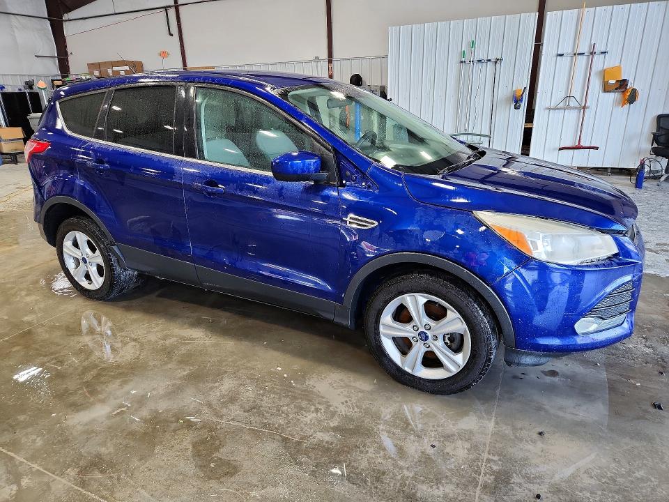 64960176 :رقم المزاد ، 1FMCU9G94FUC31331 vin ، 2015 Ford Escape مزاد بيع