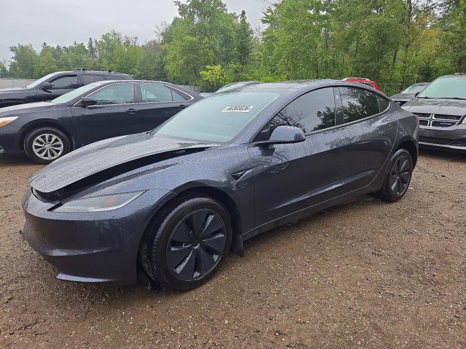 Auction sale of the 2026 Tesla Model 3, vin: LRW3E7FA5TC837687, lot number: 66365836
