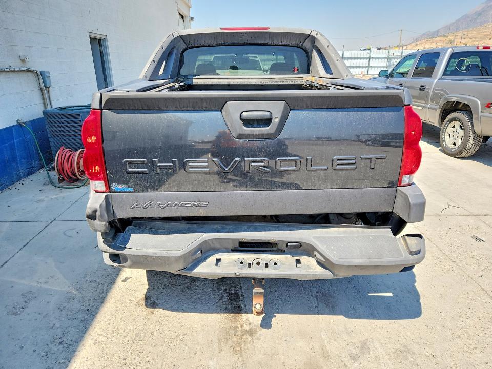 63860676 :رقم المزاد ، 3GNGK23G13G309612 vin ، 2003 Chevrolet Avalanche مزاد بيع