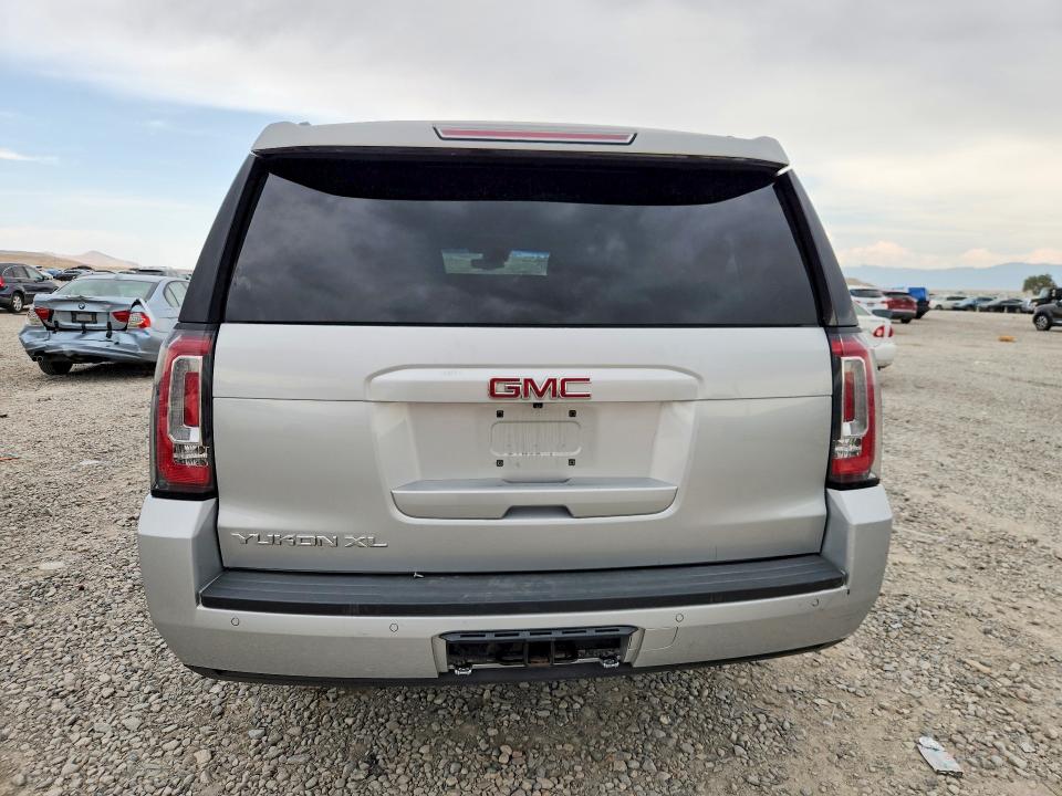 2015 Gmc Yukon Xl მანქანა იყიდება აუქციონზე, vin: 1GKS2HKC7FR691822, აუქციონის ნომერი: 64598706