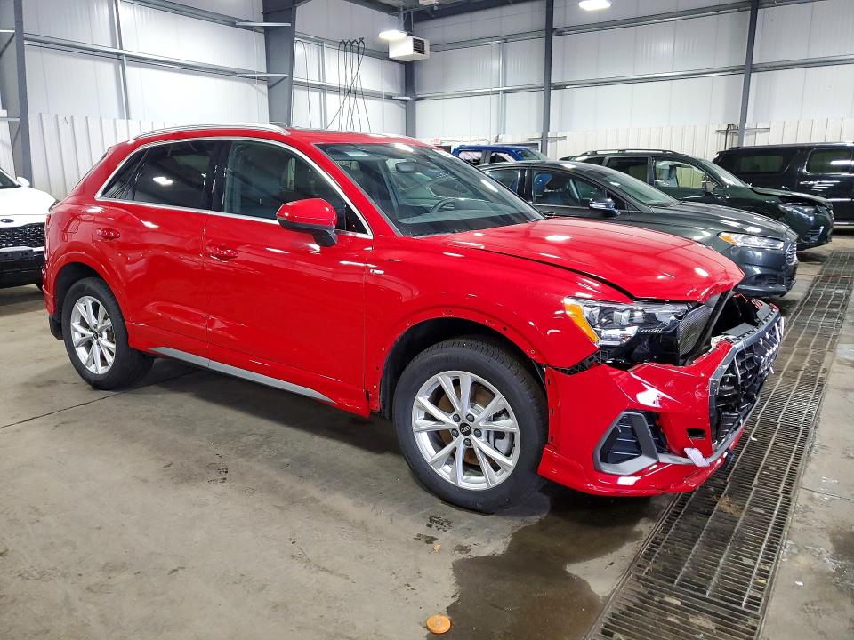 Продаж на аукціоні авто 2022 Audi Q3, vin: WA1DECF30N1119927, номер лоту: 65548536